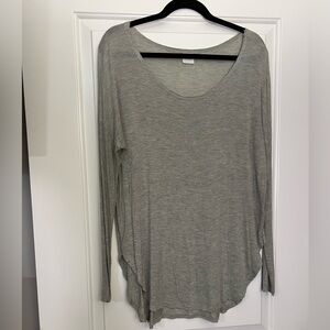 Tresics Heather Gray Long Sleeve Tee